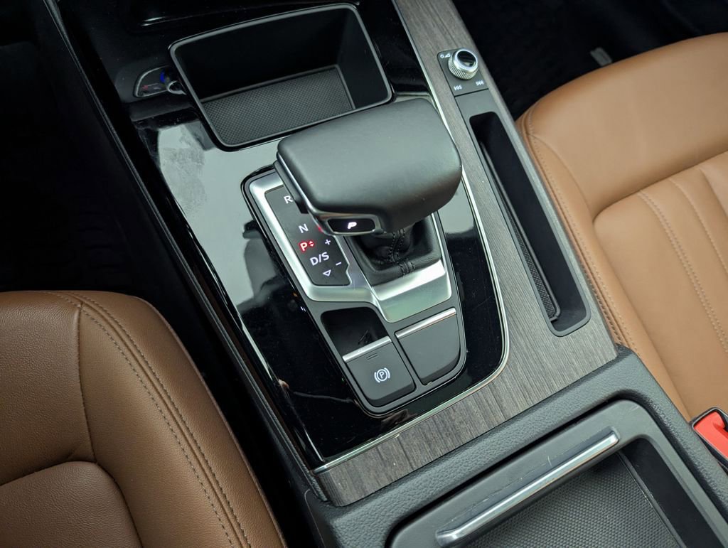 Used 2022 Audi Q5 2.0T Premium w/ Convenience Package image 79