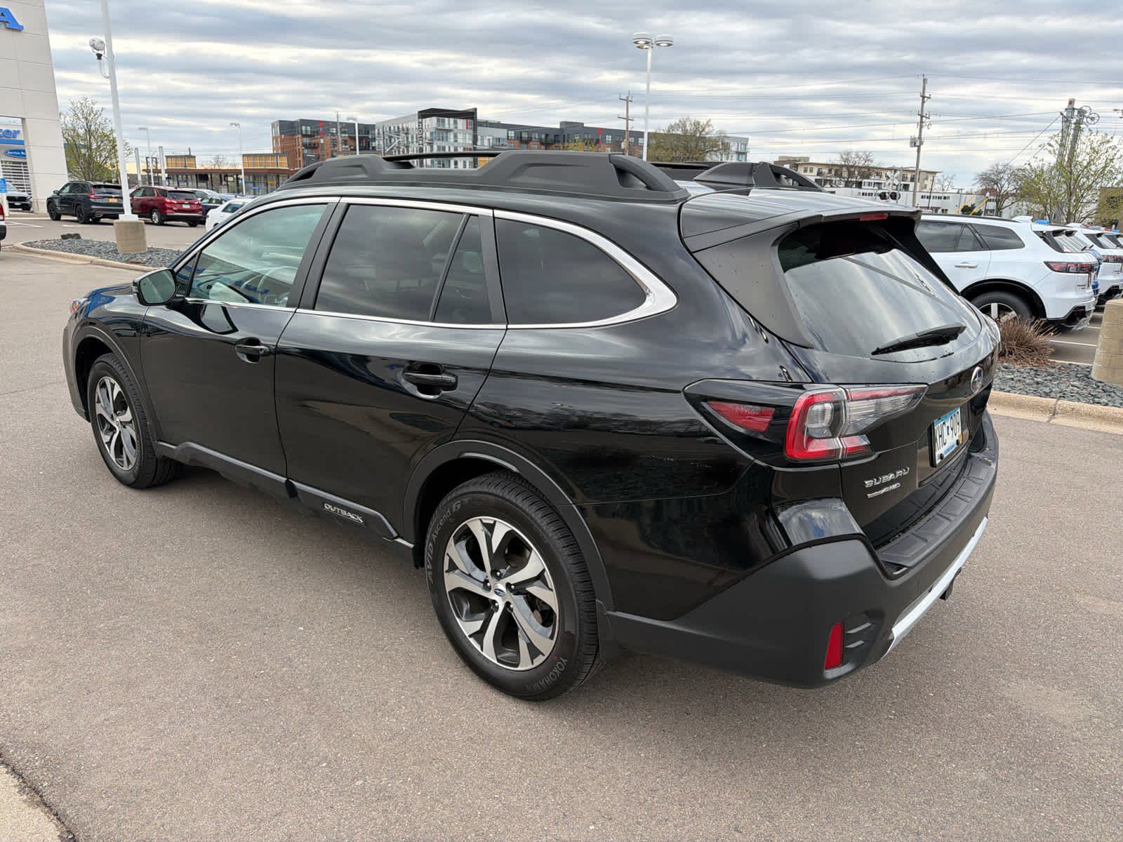Used 2020 Subaru Outback Limited w/ Popular Package #2 image 5