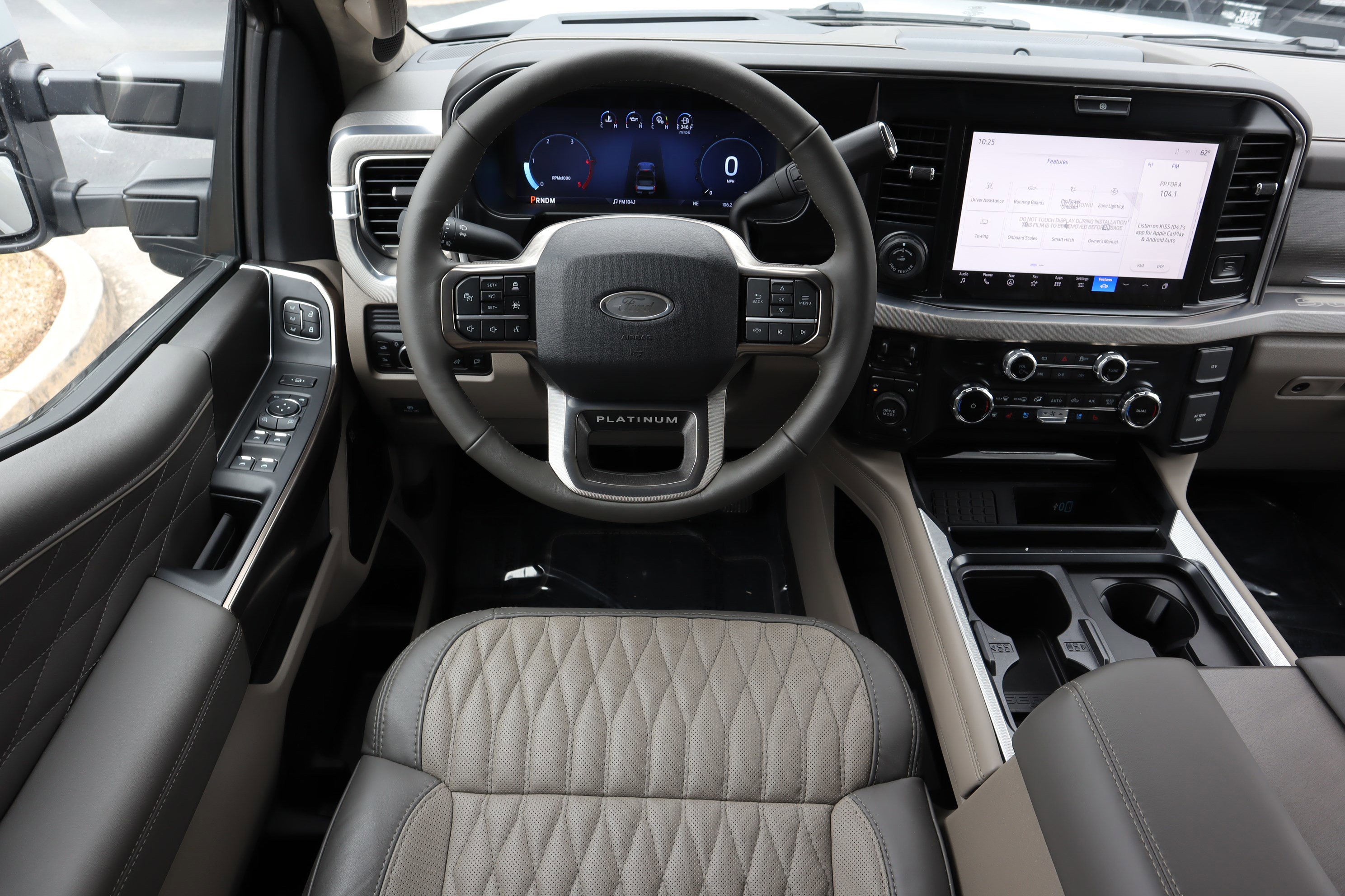 Used 2026 Ford F450 Platinum w/ Platinum Plus Package image 32