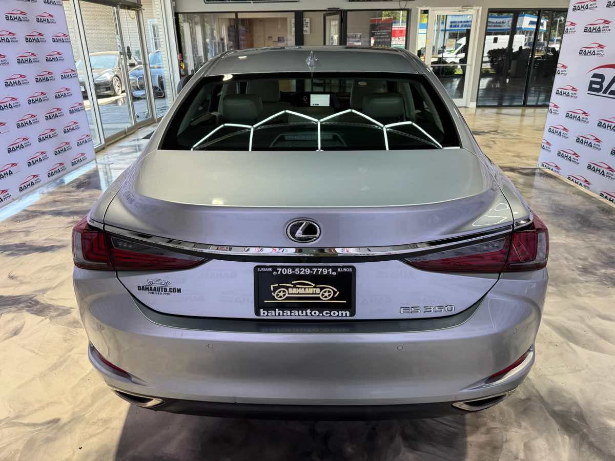 Used 2024 Lexus ES 350 w/ Premium Package FWD image 8