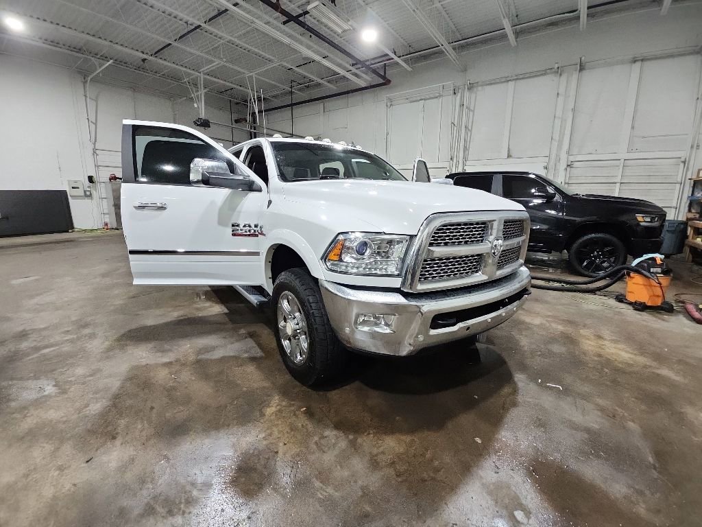 Used 2017 RAM 2500 Laramie AWD/4WD image 31