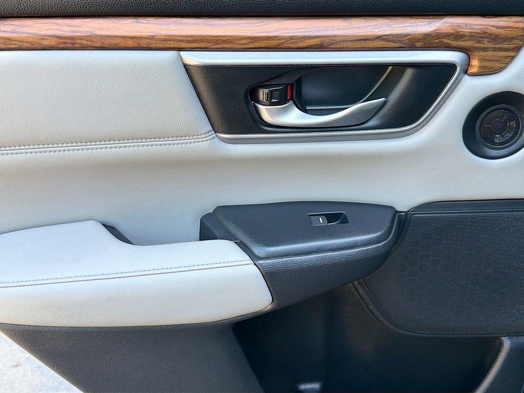 Used 2017 Honda CR-V EX-L image 27