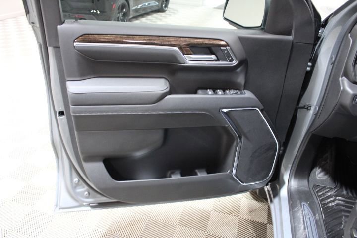 New 2026 GMC Sierra 1500 SLE w/ X31 Off-Road Package image 16