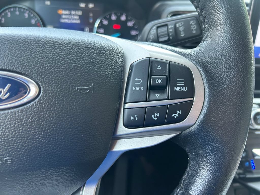 Used 2023 Ford Explorer Limited w/ Equipment Group 301A RWD image 35