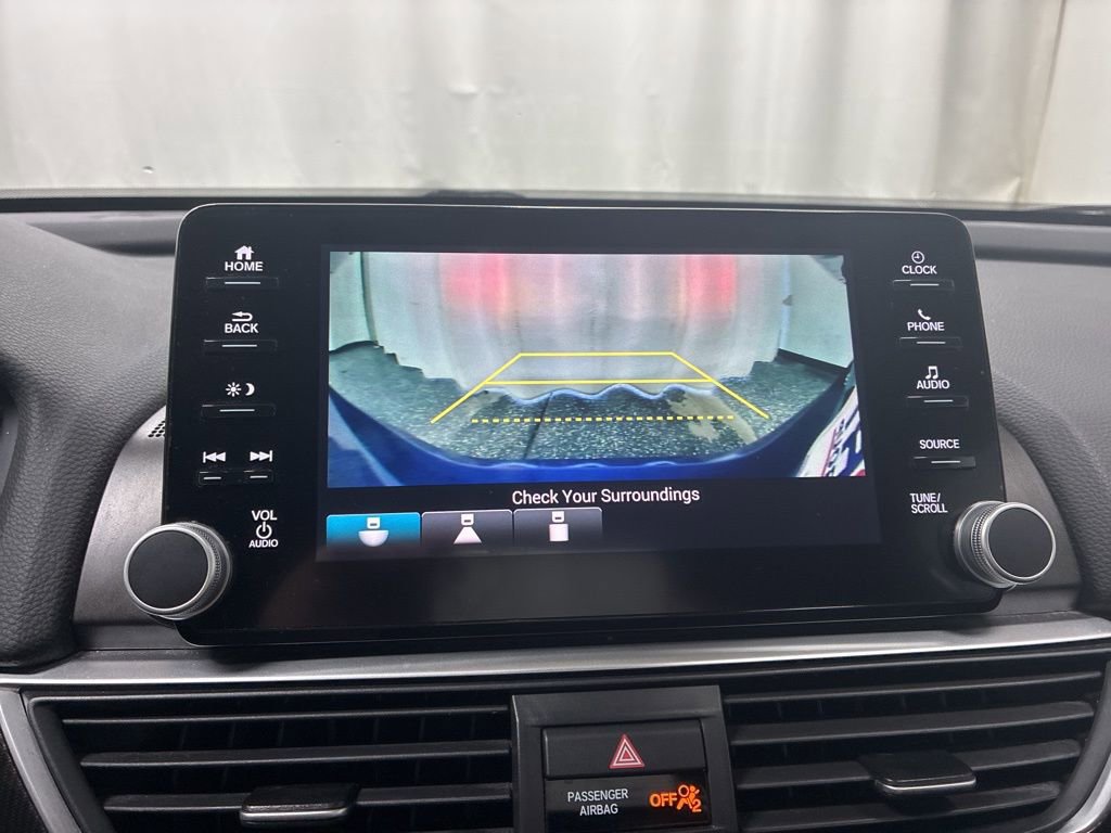 Used 2018 Honda Accord Sport image 16