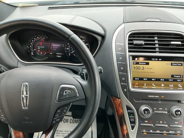 Used 2016 Lincoln MKX Select w/ Select Plus Package AWD/4WD image 17