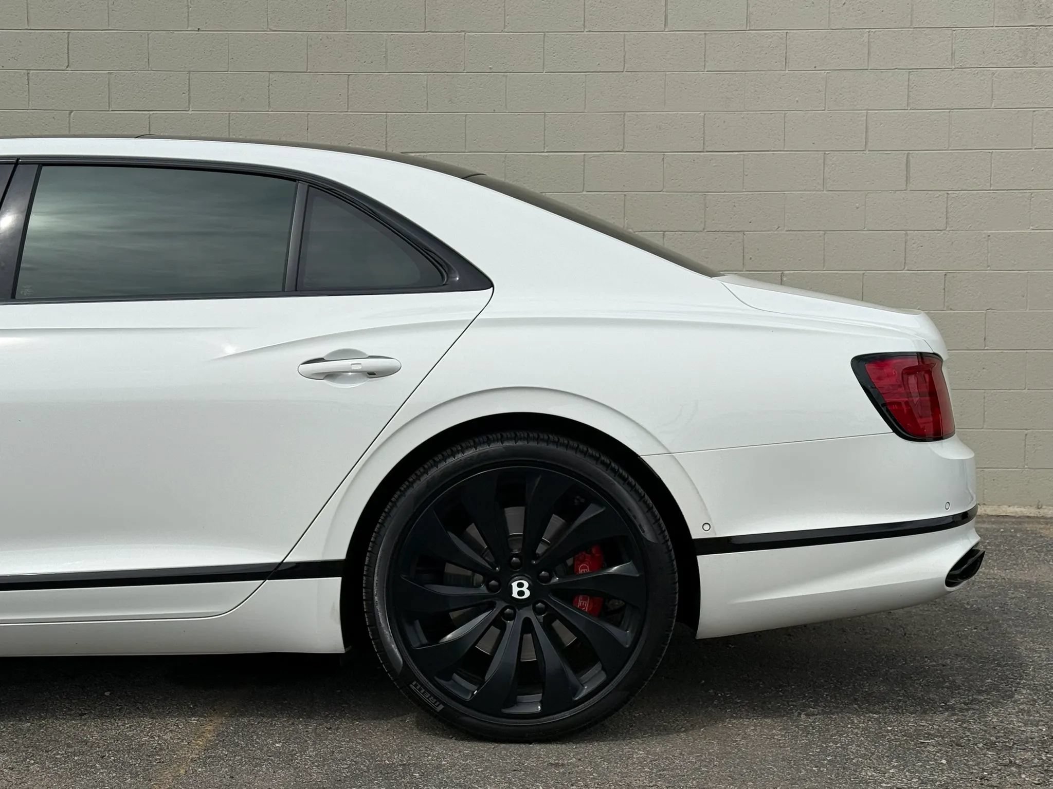 Used 2021 Bentley Flying Spur W12 AWD/4WD image 12