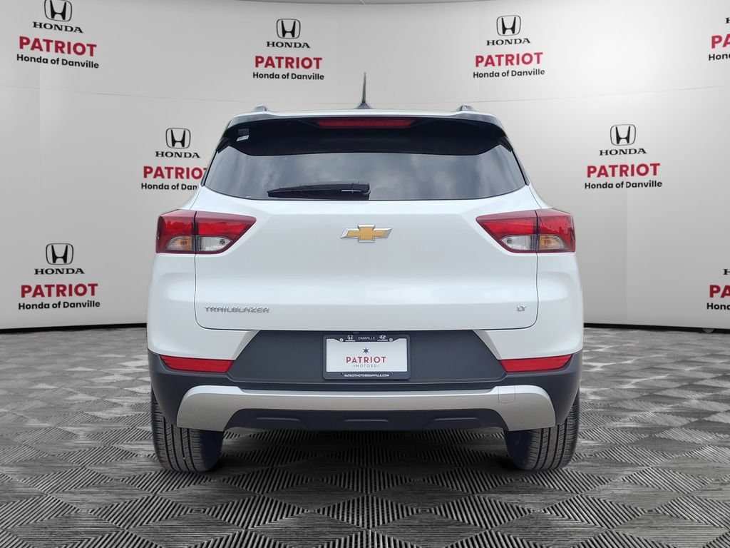 Used 2023 Chevrolet TrailBlazer LT FWD image 4