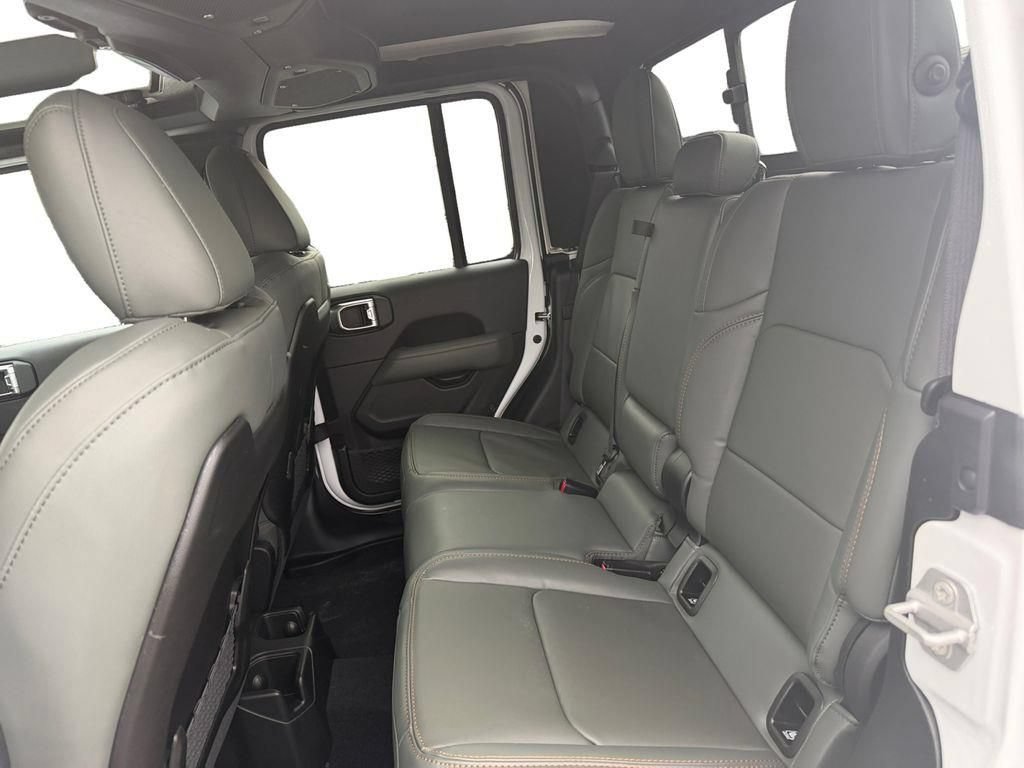 New 2026 Jeep Gladiator Mojave AWD/4WD image 13