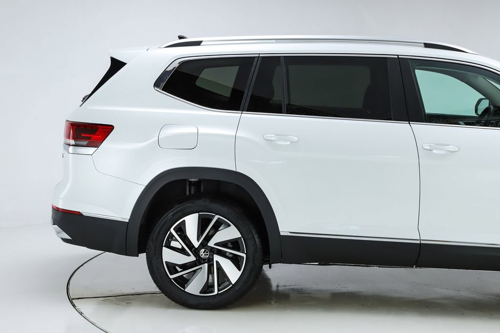 New 2026 Volkswagen Atlas SEL image 11