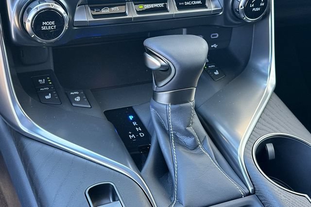New 2026 Lexus LX 600 4WD w/ Accessory Package (2T) image 20
