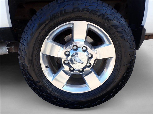 Used 2015 Chevrolet Silverado 2500 LT w/ LT Fleet Convenience Package AWD/4WD image 7