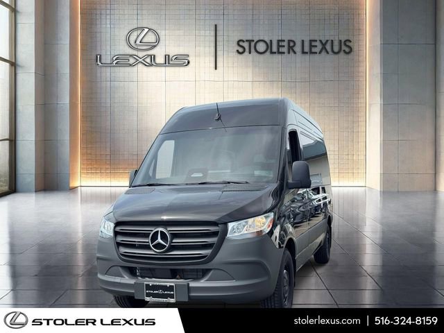 Used 2025 Mercedes-Benz Sprinter 2500 image 3
