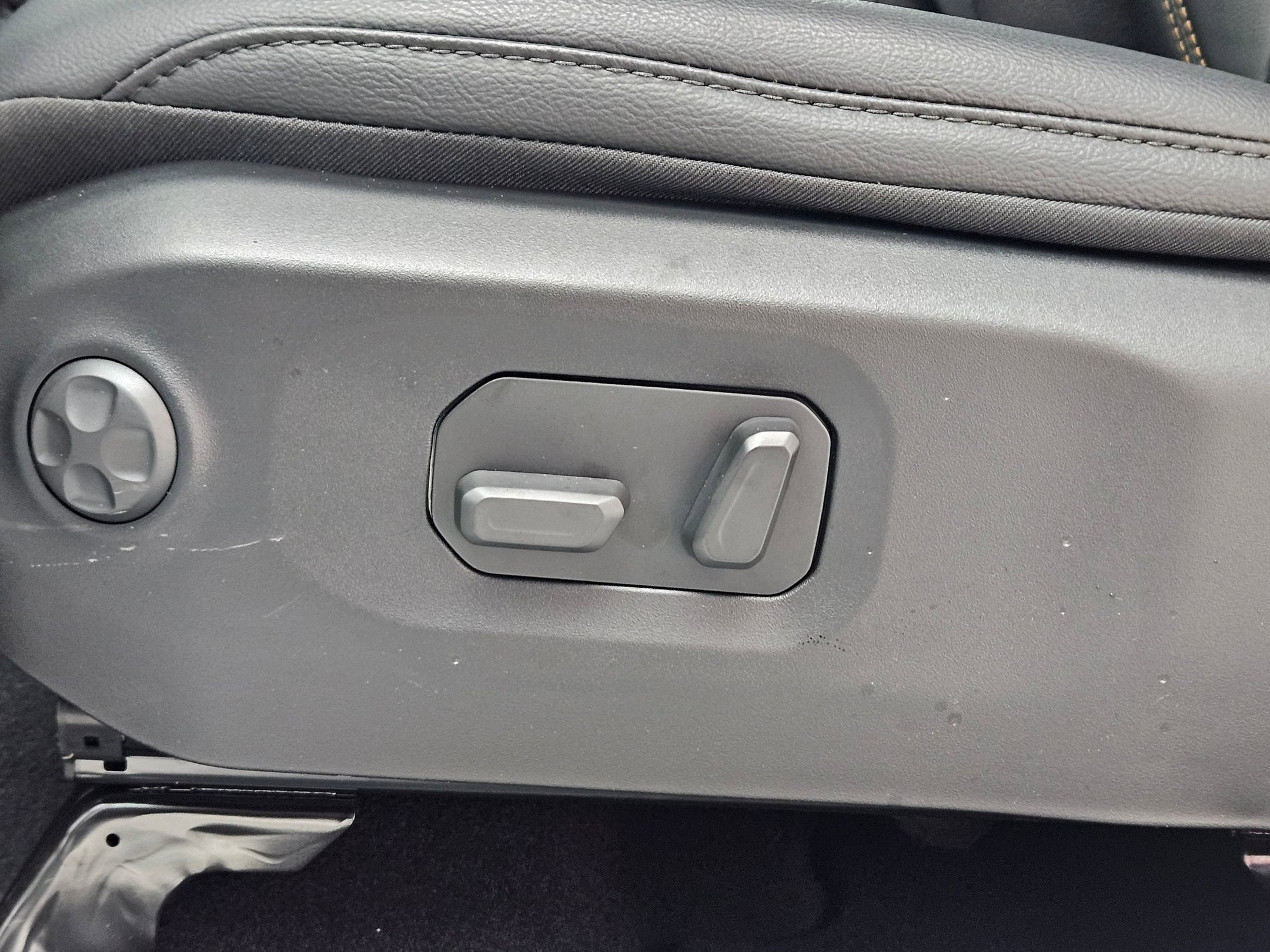 New 2026 Jeep Wrangler Sahara image 19