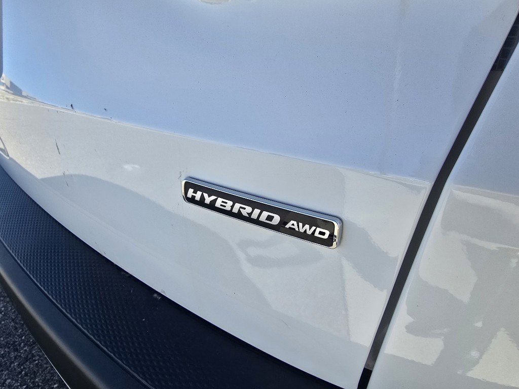 Used 2020 Ford Escape SE Sport image 10