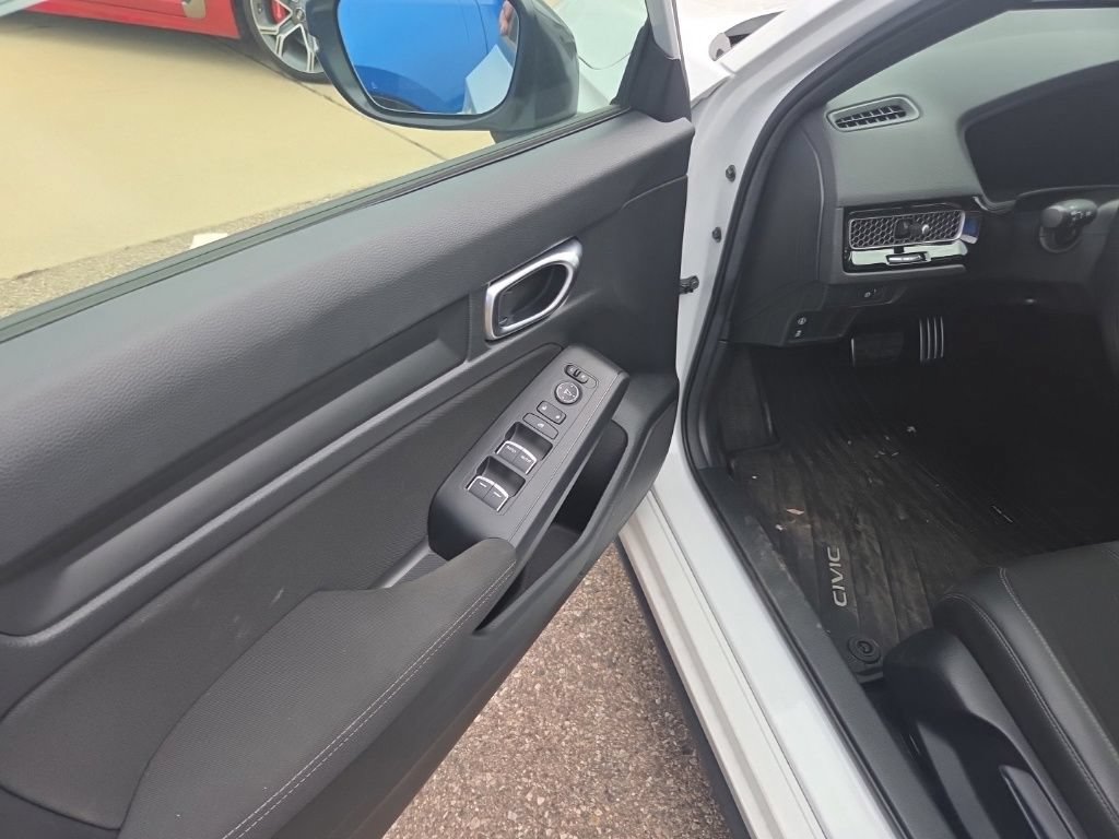 Used 2024 Honda Civic Sport Touring image 12