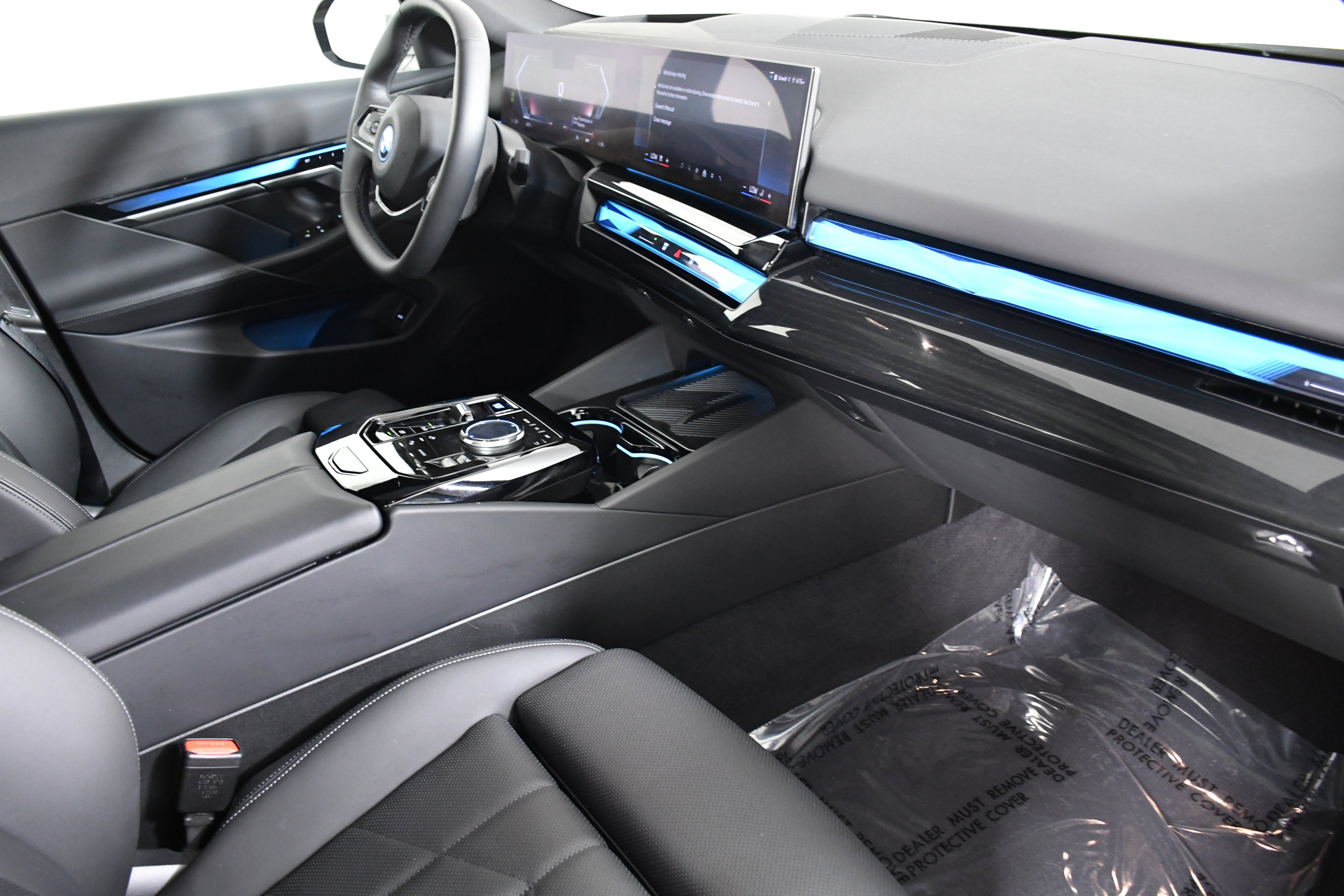 Used 2025 BMW i5 eDrive40i image 28