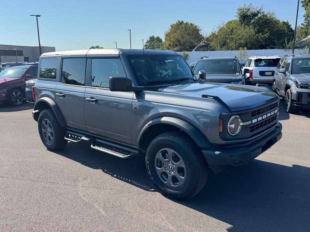 Used 2025 Ford Bronco Big Bend AWD/4WD image 2