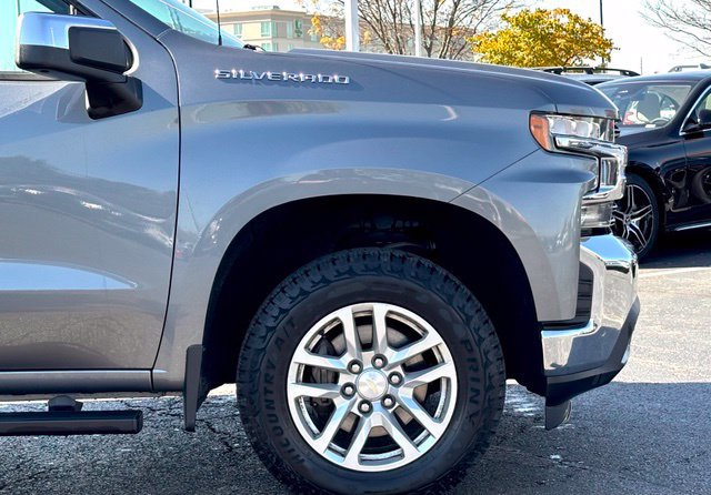 Used 2021 Chevrolet Silverado 1500 LT AWD/4WD image 14