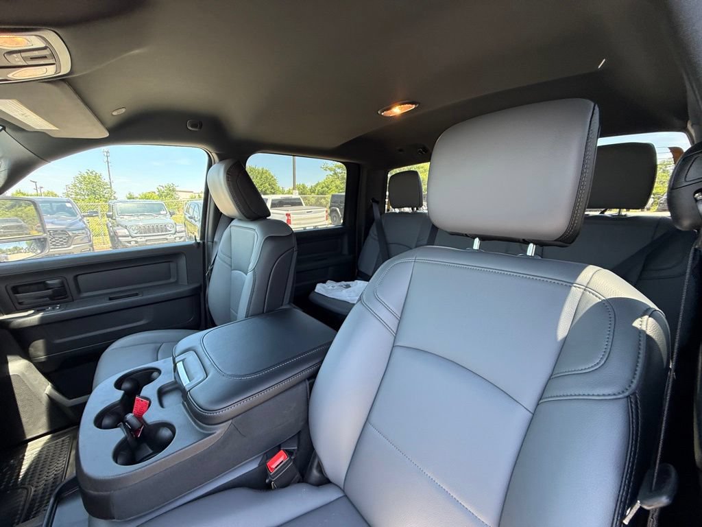 New 2026 RAM 3500 Tradesman AWD/4WD image 14