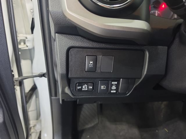 Used 2021 Toyota Tacoma SR5 w/ Trail Edition AWD/4WD image 19