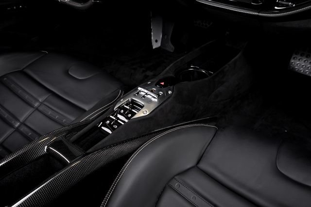 Used 2024 Ferrari SF90 Spider AWD/4WD image 54