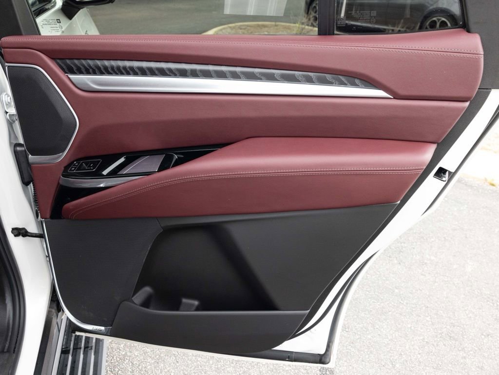 Used 2025 Cadillac Escalade Premium Luxury w/ Touring Package image 64