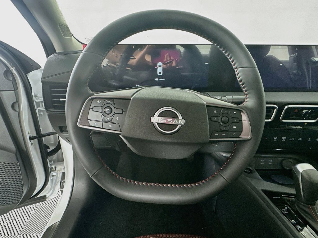New 2027 Nissan Sentra SR w/ Floor Mat Package FWD image 16