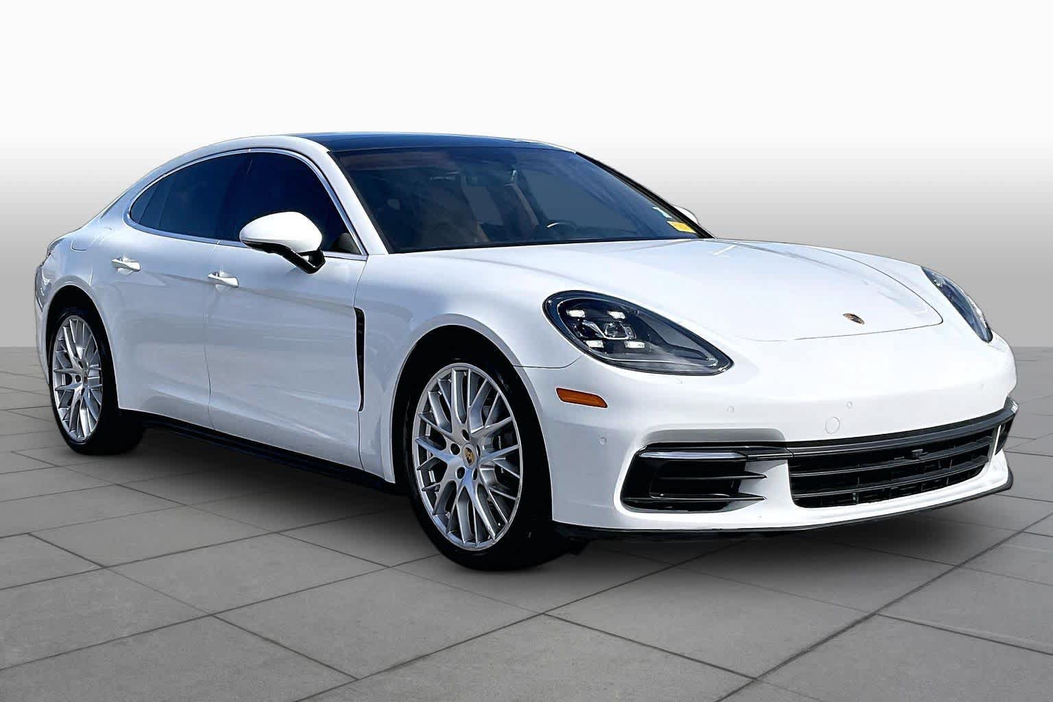 Used 2018 Porsche Panamera 4 AWD/4WD image 3