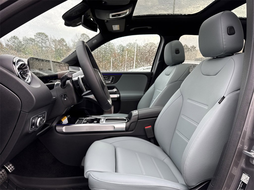 New 2026 Mercedes-Benz GLB 250 4MATIC image 11