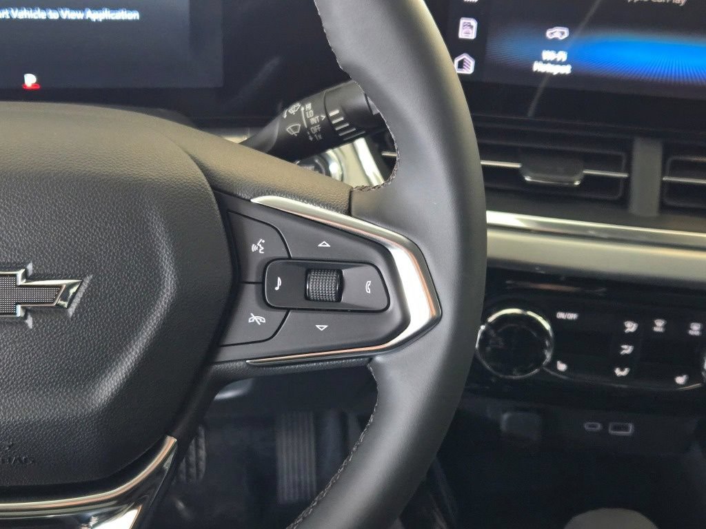 New 2026 Chevrolet Trax LT w/ Driver Confidence Package FWD image 28