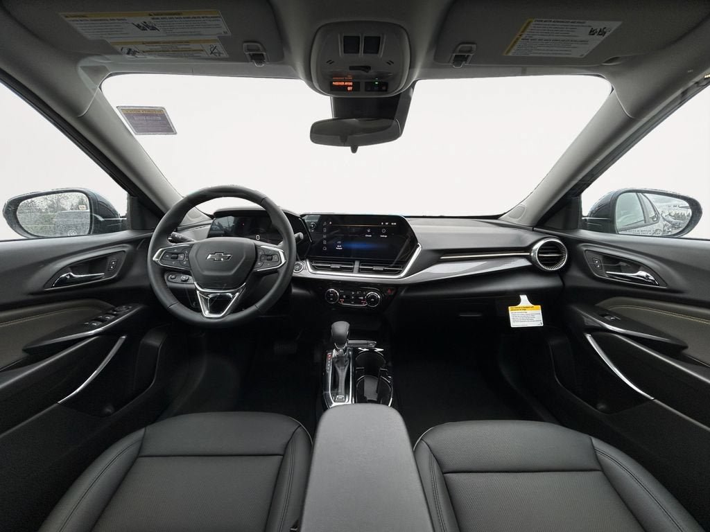 New 2026 Chevrolet Trax ACTIV w/ Sunroof Package FWD image 13