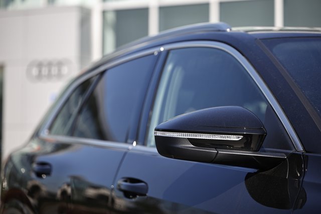 New 2025 Audi Q5 Premium Plus image 3