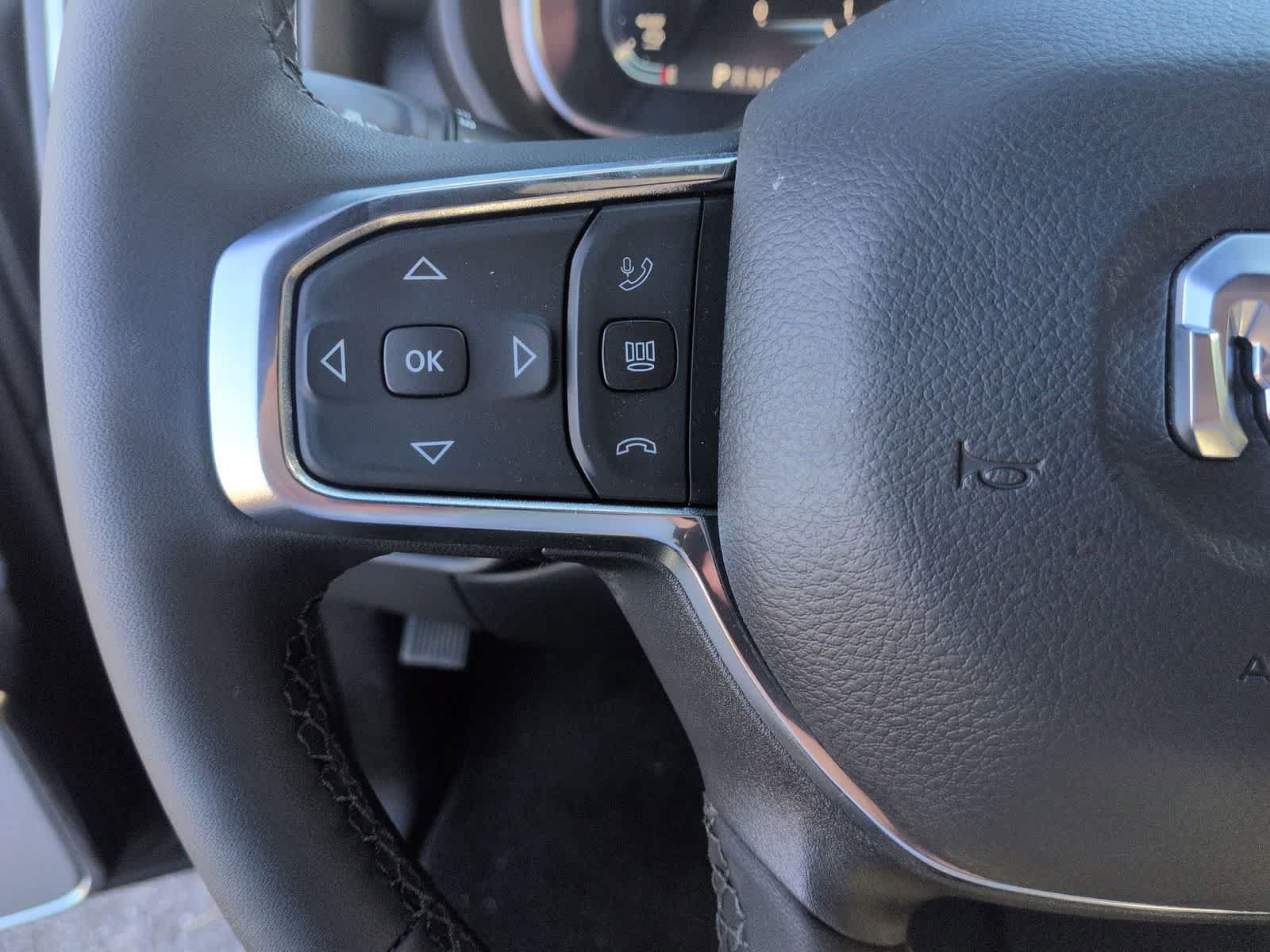 New 2026 RAM 2500 Laramie AWD/4WD image 23