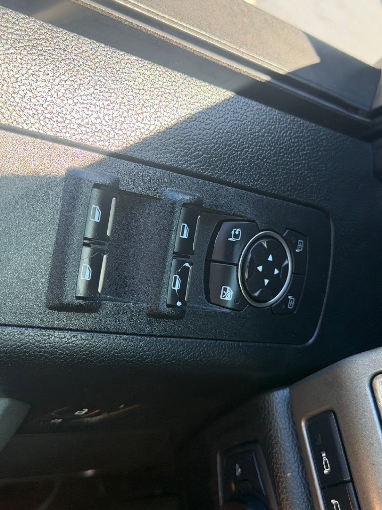 Used 2018 Ford F150 Raptor w/ Equipment Group 802A Luxury AWD/4WD image 36