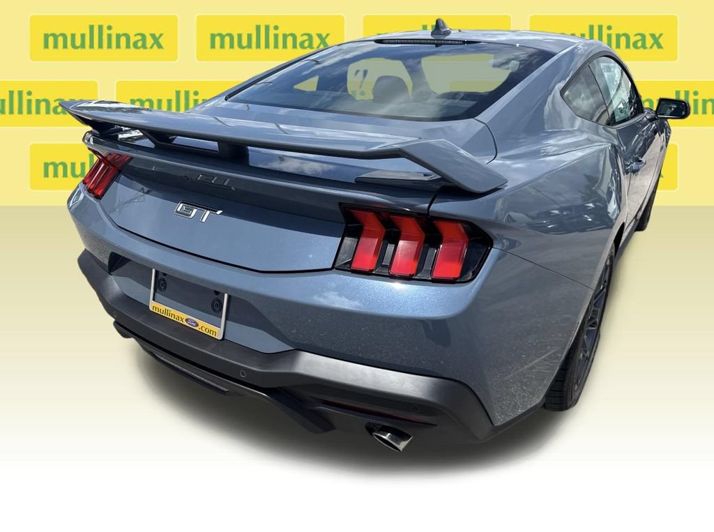 New 2026 Ford Mustang GT w/ GT Performance Package RWD image 7