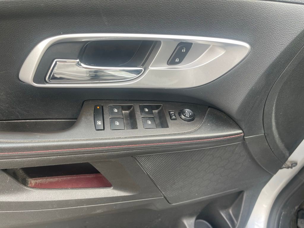 Used 2015 Chevrolet Equinox LT w/ Driver Convenience Package image 13