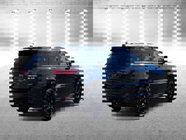 Used 2017 Jeep Grand Cherokee SRT image 8