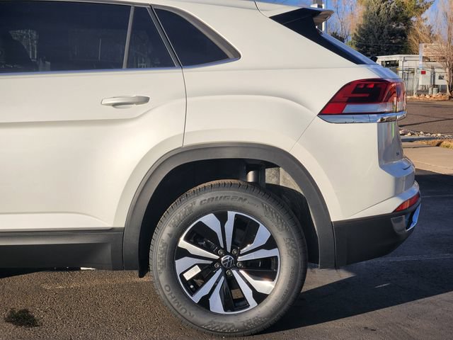 New 2026 Volkswagen Atlas Cross Sport SE AWD/4WD image 4