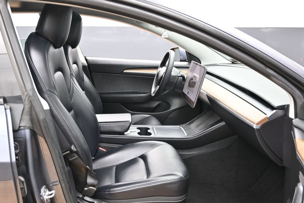 Used 2023 Tesla Model 3 Standard Range RWD image 39