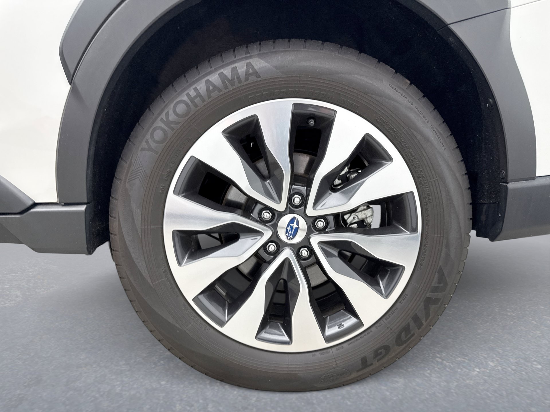 Used 2024 Subaru Outback Touring AWD/4WD image 28