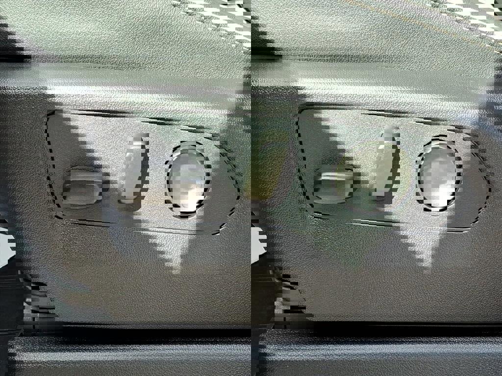 New 2026 Chevrolet Suburban Premier image 14