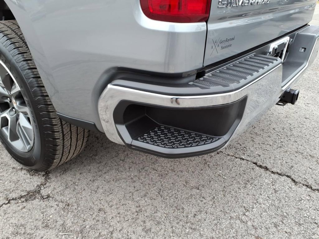 Used 2023 Chevrolet Silverado 1500 LT image 16