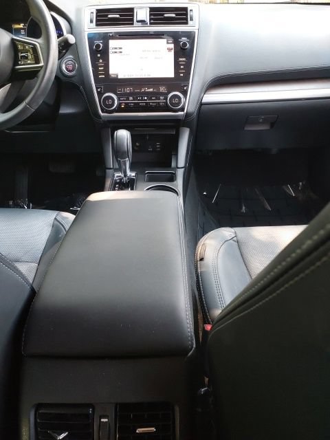 Used 2018 Subaru Outback 2.5i Limited AWD/4WD image 22