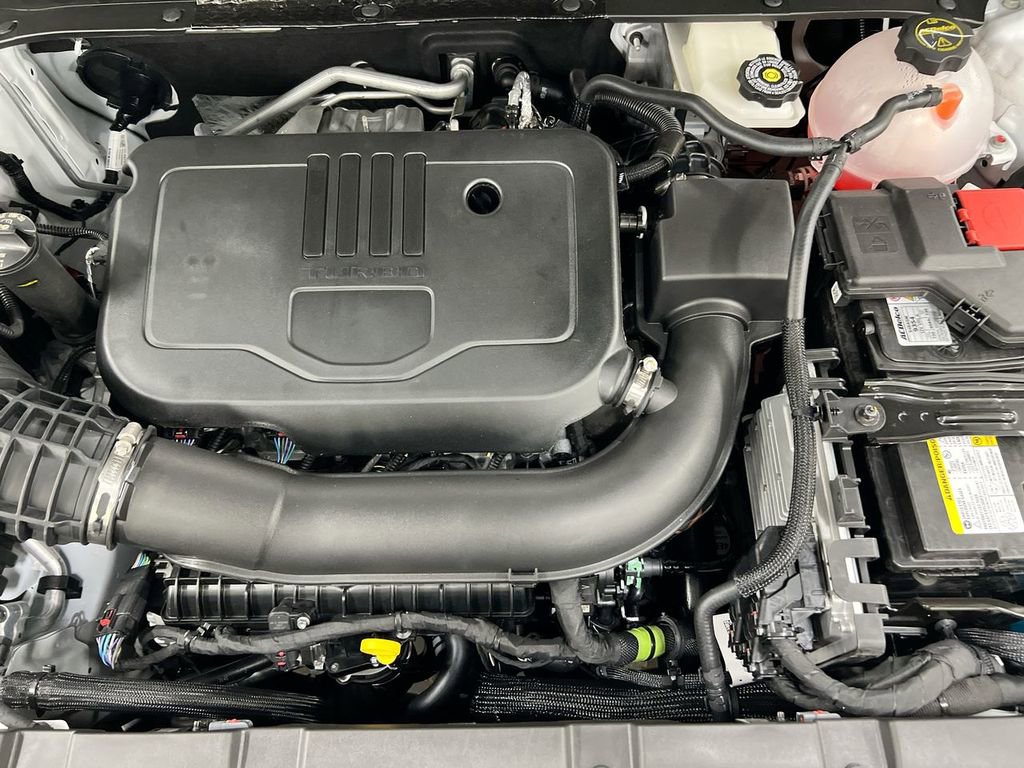 New 2026 Chevrolet Blazer LT w/ Midnight/Sport Edition FWD image 24