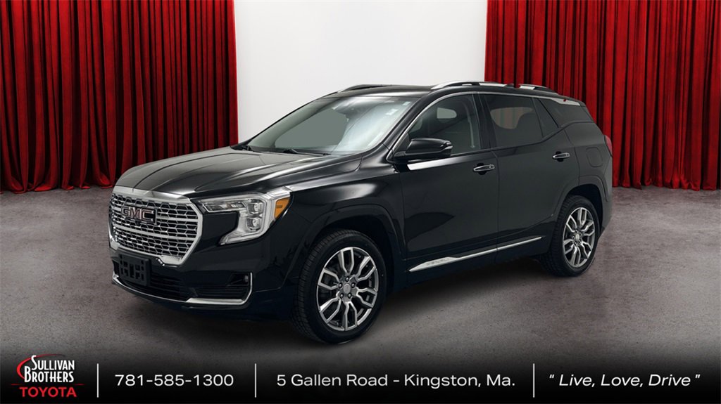 Used 2023 GMC Terrain Denali