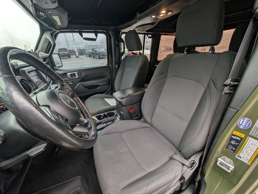 Used 2021 Jeep Wrangler Unlimited Sport image 2