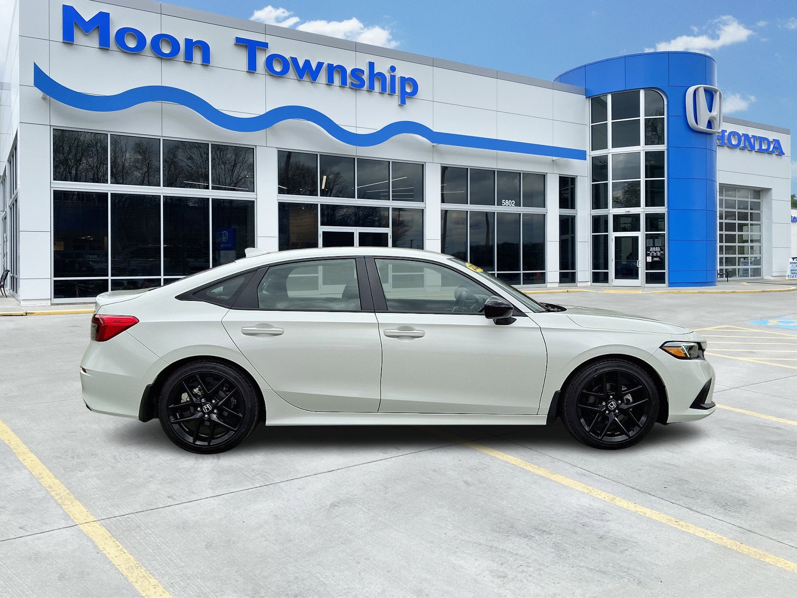 Used 2024 Honda Civic Sport image 7