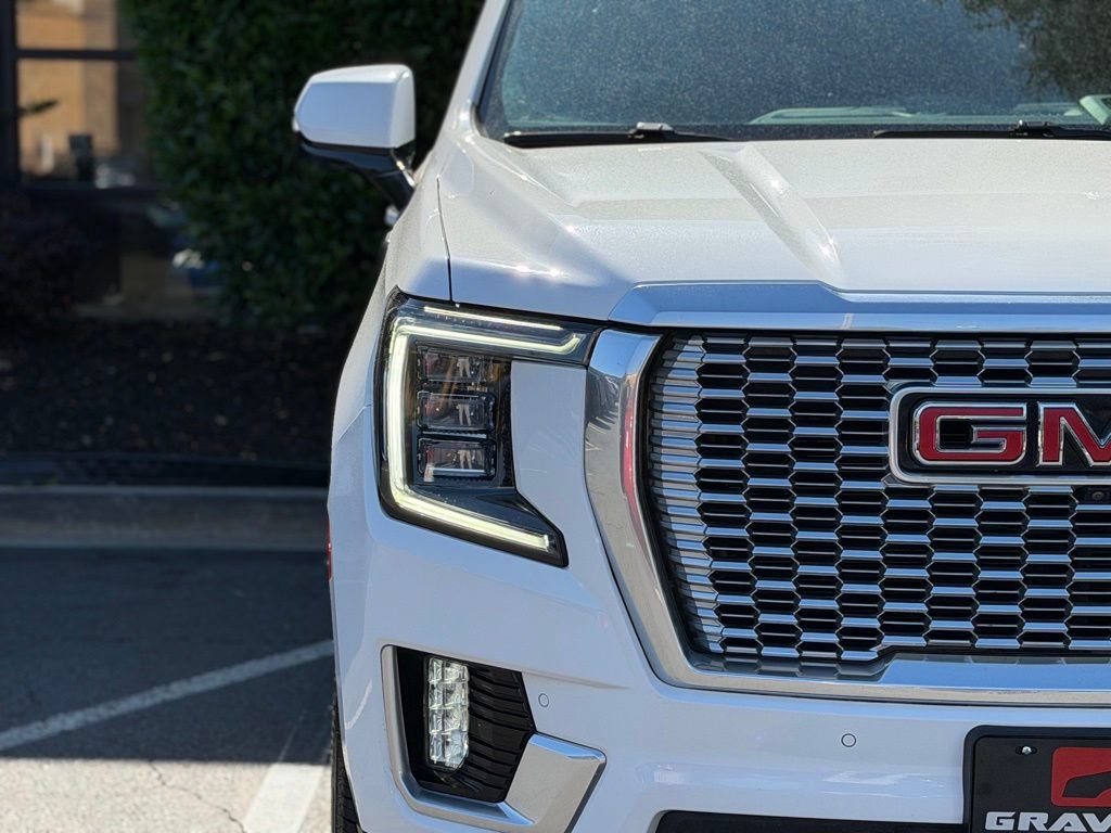 Used 2023 GMC Yukon Denali AWD/4WD image 4