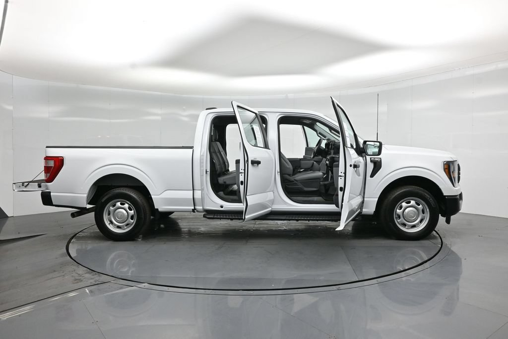 Certified 2023 Ford F150 XL w/ Trailer Tow Package RWD image 5